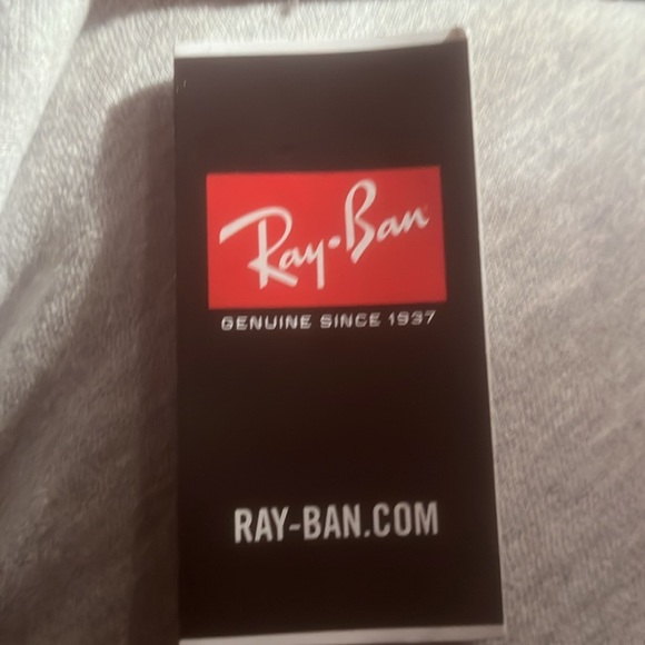 Polarized Raybans worn once - Picture 4 of 7